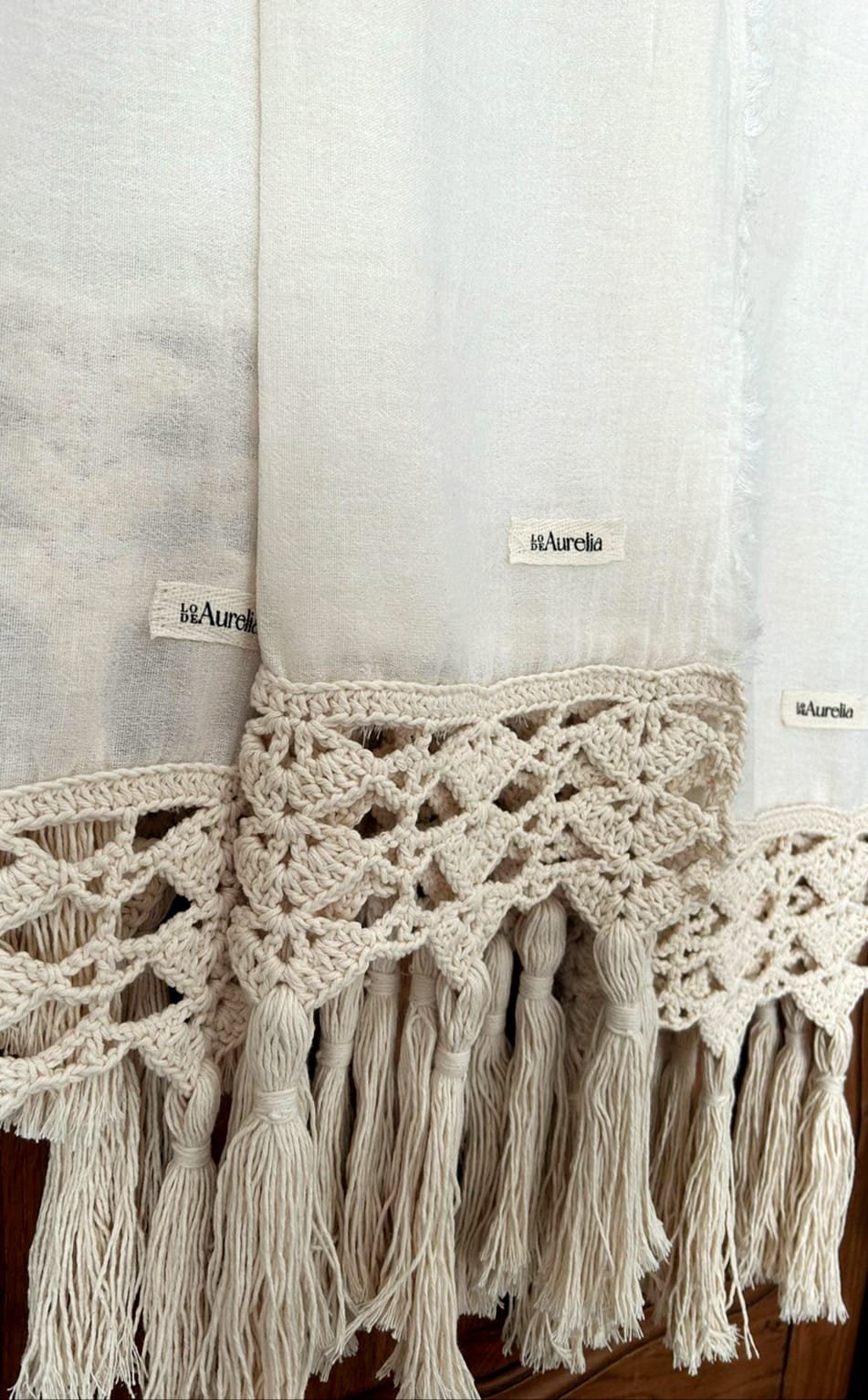 Camino de mesa "Consuelo" - Imagen 6